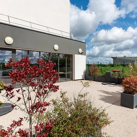 Ace Paris Sud 3* Villabe