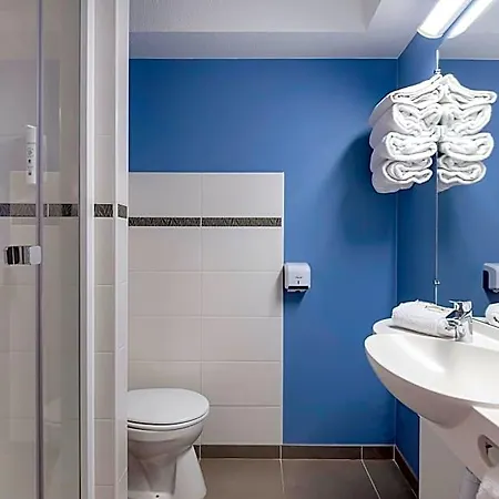 Otel Ace Paris Sud 3*