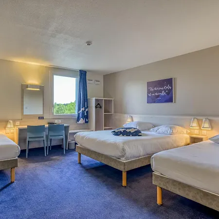 Hotel Ace Paris Sud Villabe